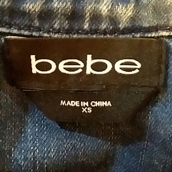 SALE!! Bebe Cold Shoulder Denim Top - Picture 4 of 4